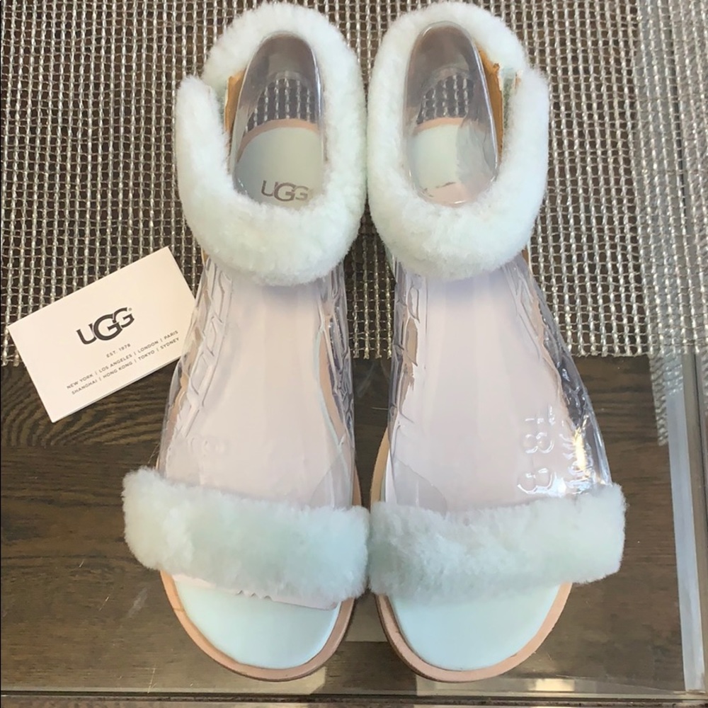 UGG Agave Glow Fluff Springs Flat Sandal